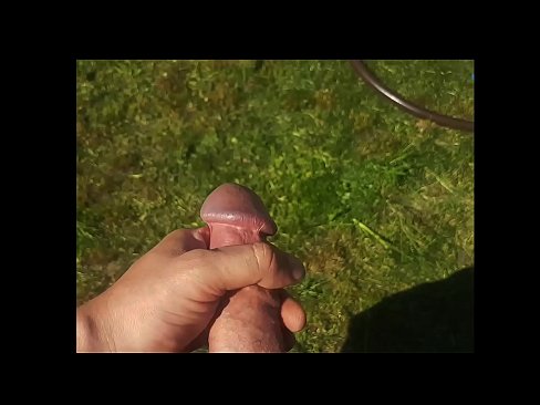 ❤️ Hot hottie si fa scopare la figa rosa e sborra con uno squirt in un giardino estivo ❤ Sesso al it.basseyn-vsem.ru ❌️❤