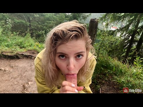 ❤️ Ragazza ingoia lo sperma dopo un pompino in pubblico - Eva Elfi ❤ Sesso al it.basseyn-vsem.ru ❌️❤